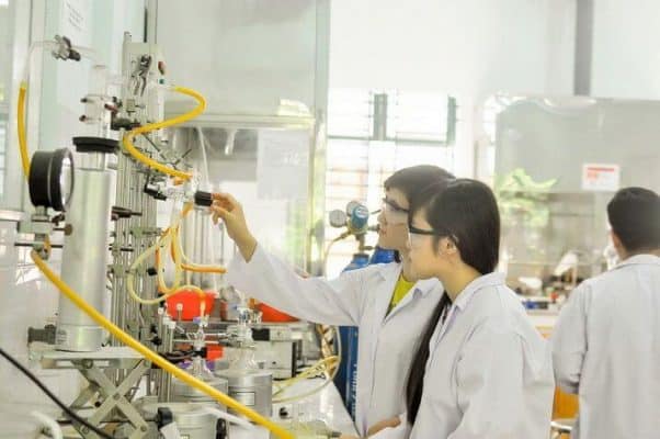 Tìm hiểu ngành công nghệ và kỹ thuật hóa học Tìm hiểu ngành công nghệ và kỹ thuật hóa học
